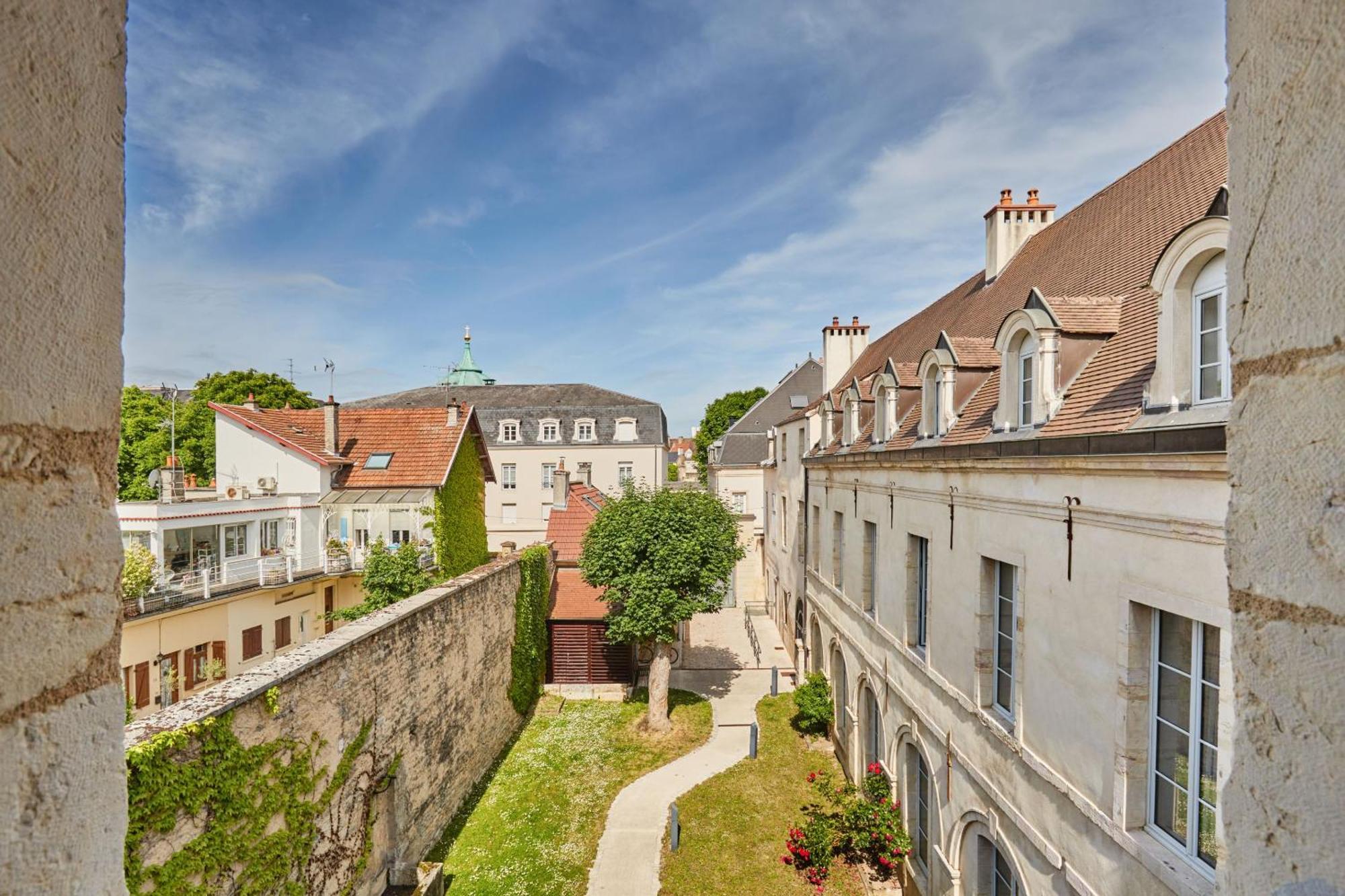 Odalys - Centre Aparthotel 4*